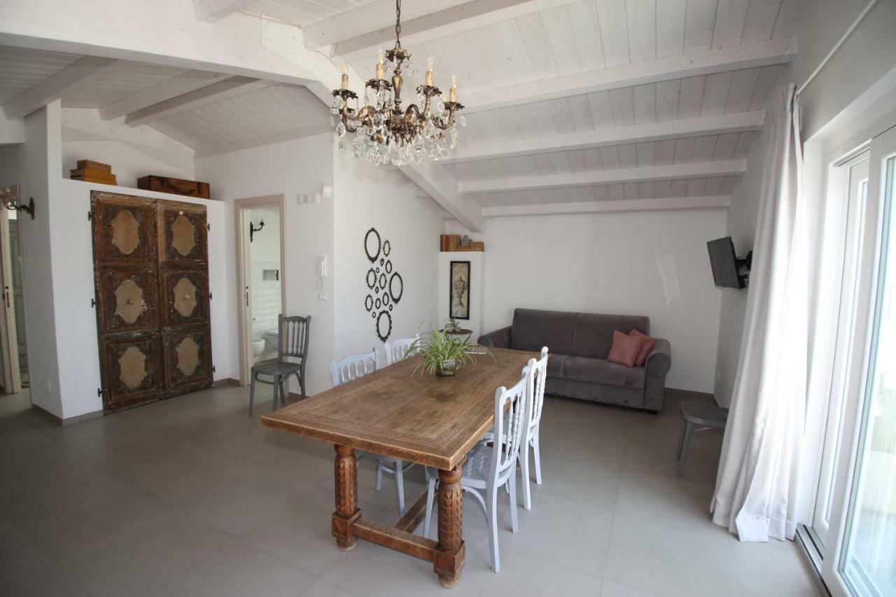 Don Alfredo Bed & Breakfast Taranto Bagian luar foto