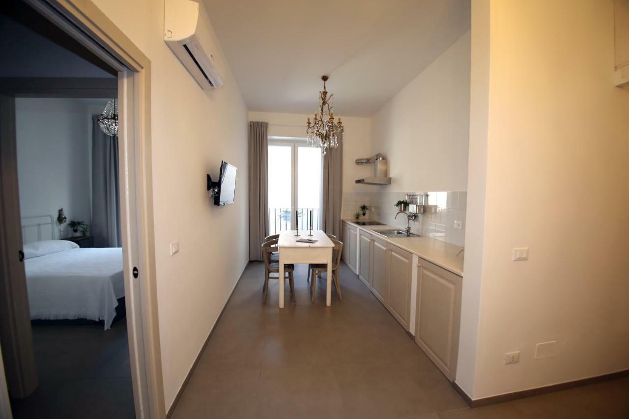 Don Alfredo Bed & Breakfast Taranto Bagian luar foto