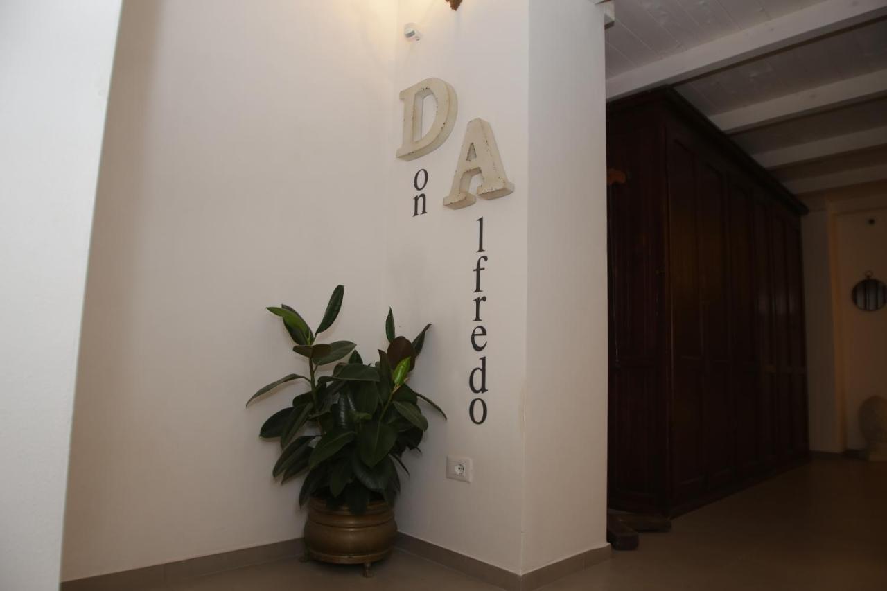 Don Alfredo Bed & Breakfast Taranto Bagian luar foto